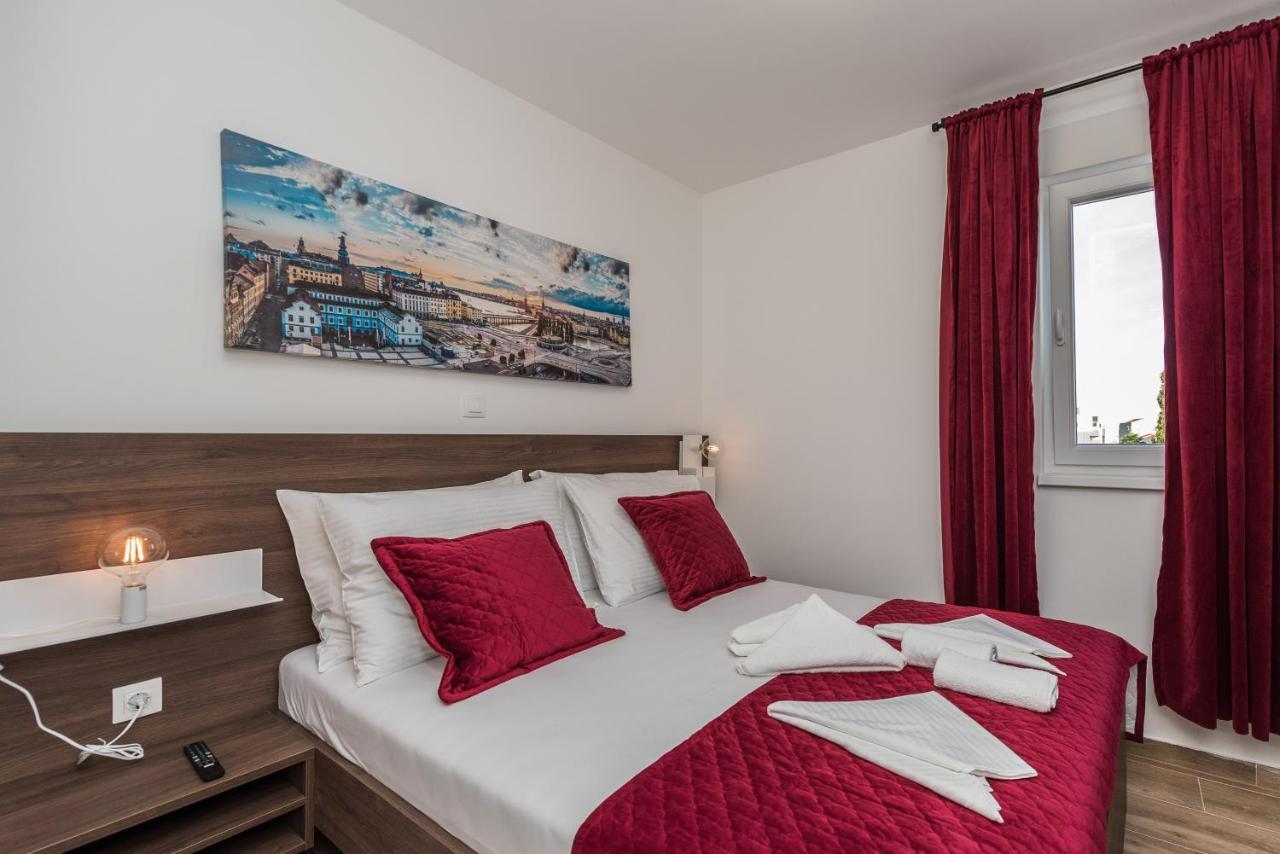 Pool Apartments Banta B Novalja Kültér fotó